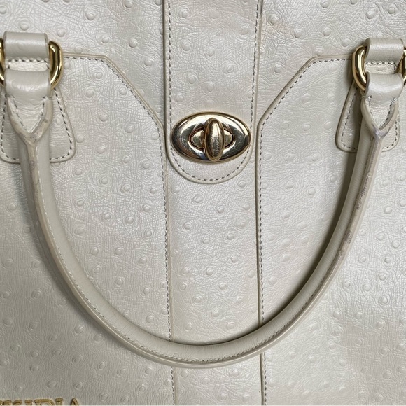 Pisidia All Day Shopper Neutral Handbag - Picture 6 of 10